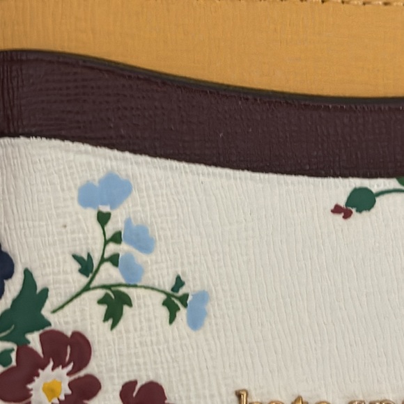 Kate Spade New York Morgan Cluster Floral Embossed Card Case - Picture 4 of 6